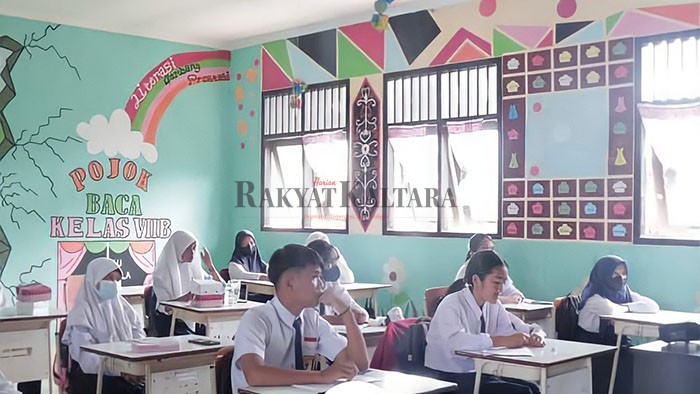 BERI PEMAHAMAN: Pelajar diingatkan agar tidak melakukan cyberbullying karena memberikan dampak buruk bagi korbannya.