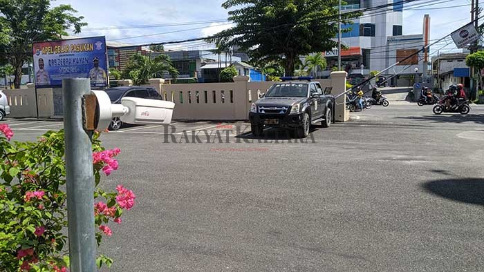 KAMERA PENGINTAI: Adanya pemasangan CCTV di sudut jalan, dapat membantu mengungkap pelaku kriminal.
