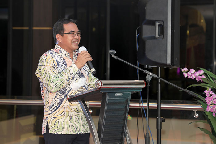 HAL POSITIF: Sekprov Kaltara Suriansyah menilai pemuatan bahasa daerah dalam kurikulum pendidikan perlu dibahas.
