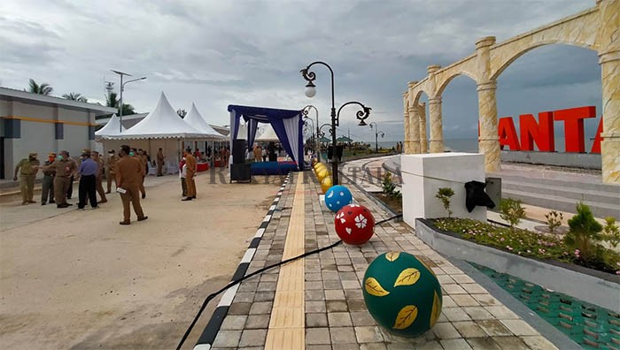 SUMBER PAD: Kawasan wisata Pantai Amal salah satu potensi PAD bagi Pemkot Tarakan.