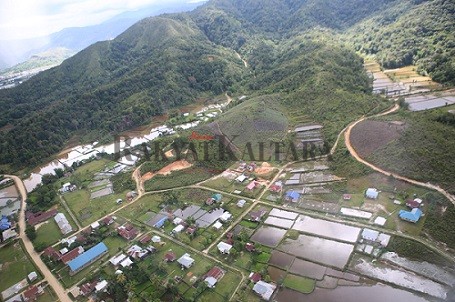 Wilayah Krayan, Kabupaten Nunukan, Kaltara yang sampai saat ini hanya dijangkau melalui udara.