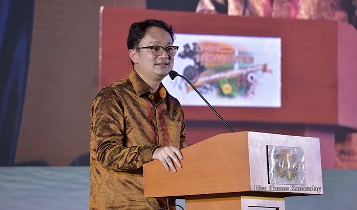 Wakil Menteri Perdagangan Jerry Sambuaga saat meluncurkan Gerakan Nasional Bangga Buatan Indonesia (BBI) #CahayaBangkaBelitung yang digelar secara hibrida mengatakan bahwa dalam dua tahun terakhir, usaha mikro, kecil, dan menengah (UMKM) membuktikan dapat