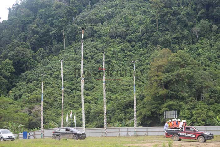 BELUM ADA KEJELASAN: Lokasi Tugu Lima merupakan salah satu titik untuk pembangunan PLTA Sungai Kayan yang akan dikerjakan PT KHE.