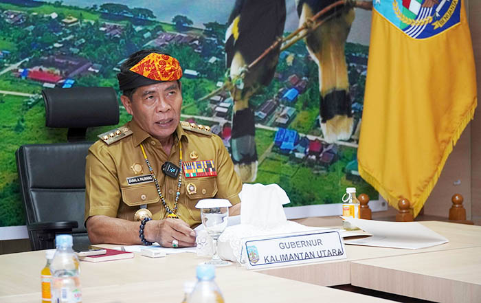 WEBINAR: Gubernur Kaltara Drs H Zainal Arifin Paliwang SH, M.Hum mengikuti Webinar Nasional Kapasgama di Ruang Rapat Gubernur, Selasa (6/9).