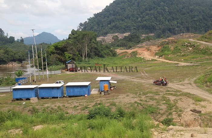 BELUM ADA PROGRES: Lokasi pembangunan PLTA Sungai Kayan di Kecamatan Peso, Kabupaten Bulungan diklaim tengah dilakukan pengerjaan.