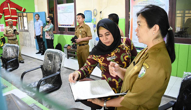 PELAYANAN PUBLIK: Ombudsman RI Kaltara melakukan supervisi di Pemkab Malinau belum lama ini.