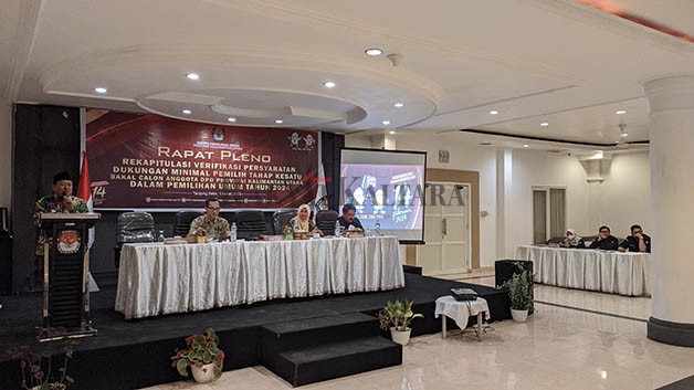 REKAPITULASI: KPU Kaltara lakukan rekapitulasi verifikasi faktual bersama KPU kabupaten/kota dan para bakal calon DPD RI.
