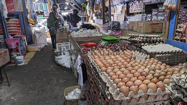 JADI ATENSI: Jelang Ramadan perlu mengantisipasi penimbunan dan kenaikan harga bahan pokok.