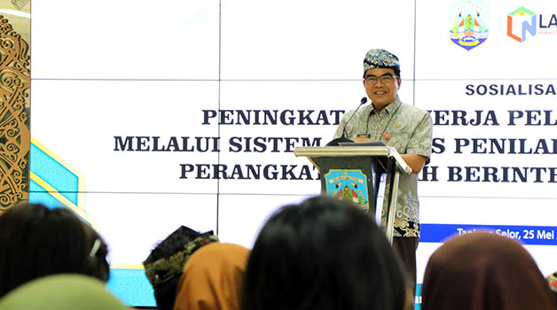 SAPPA-PERADI: Sekprov Kaltara Dr H Suriansyah, M.AP memberikan sambutan pada Sosialisasi SAPPA-PERADI di Ruang Serbaguna Gedung Gadis Pemprov Kaltara, Kamis (25/5).