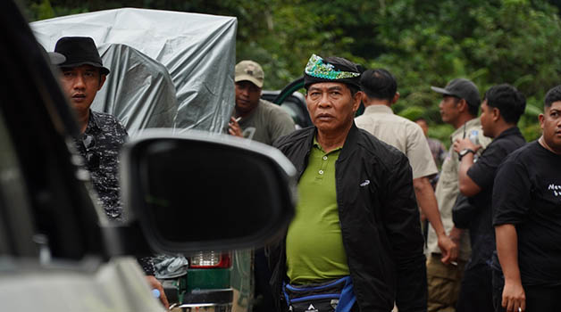 TIBA DI KRAYAN: Gubernur Kaltara Drs H Zainal Arifin Paliwang SH, M.Hum tiba di Krayan dalam rangka Safari Kemerdekaan di Perbatasan, Rabu (16/8).