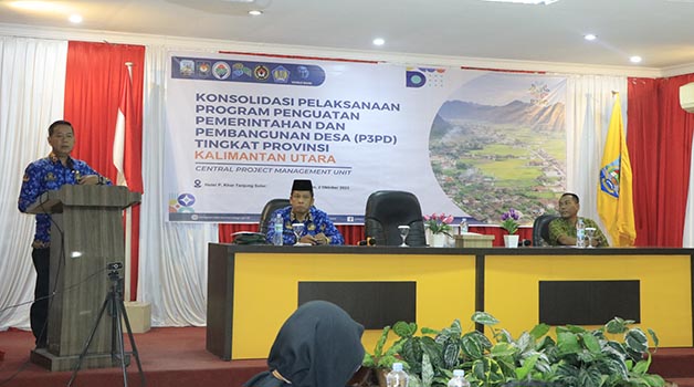 P3PD: Asisten Bidang Pemerintahan dan Kesra Setprov Kaltara, Datu Iqro Ramadhan, S.Sos., M.Si membuka Konsolidasi Pelaksanaan P3PD di Hotel Pangeran Khar, Senin (2/10).