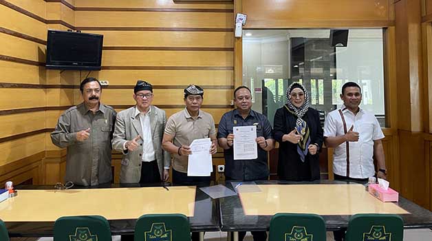 KERJASAMA: Gubernur Kaltara Drs H Zainal Arifin Paliwang SH, M.Hum (tiga dari kiri) bekerjasama dengan Asprindo untuk pemberdayaan ekonomi di Kaltara.