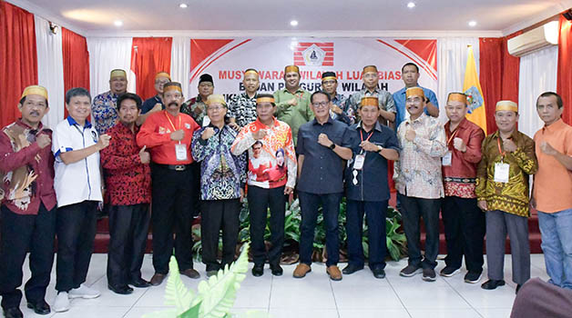 MUSWILUB: Gubernur Kaltara Drs H Zainal Arifin Paliwang SH, M.Hum menghadiri pelaksanaan Muswilub BPW KKSS, di Hotel Pangeran Khar, Sabtu (14/10).