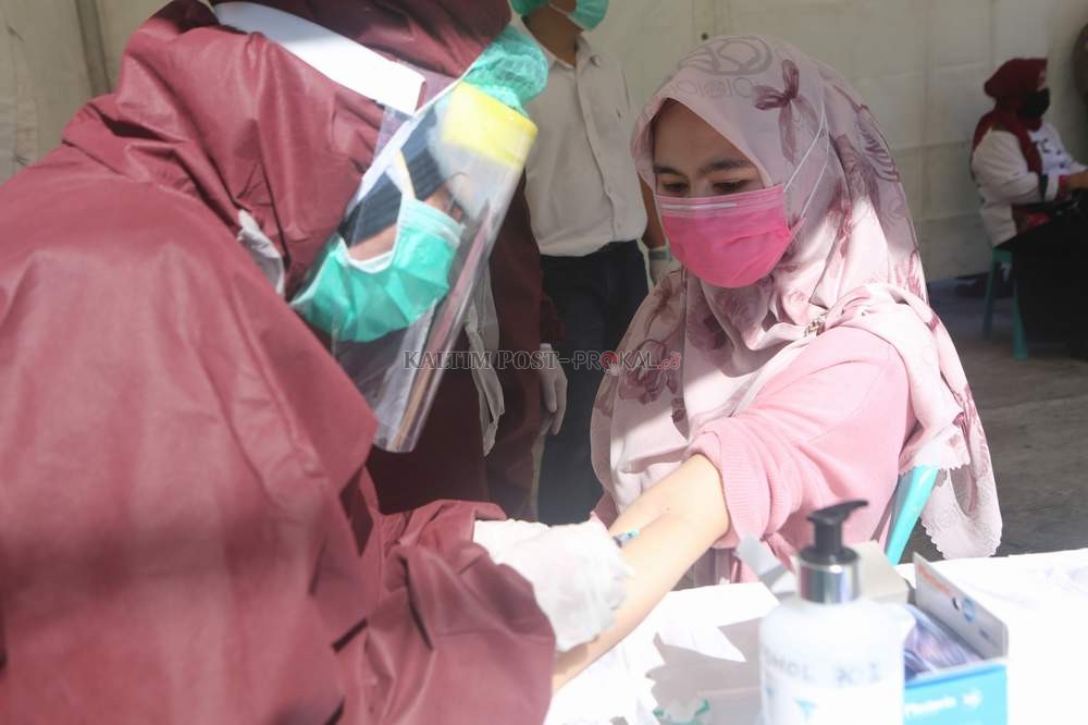 ilustrasi tenaga kesehatan