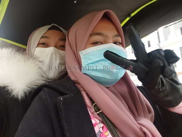 Cindy Maulitika Yunifa, warga Kotawaringin Timur, Kalimantan Tengah sampai kini terjebak salah satu daerah dekat dengan Kota Wuhan, Cina.(IST)