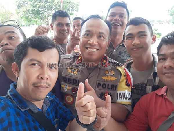 BERGANTI : Irjend Pol Ilham Salahudin kini mendapat kepercayaan baru di Mabes Polri dan hari ini secara resmi dillakukan sertijab.(IST RADAR PALANGKA)