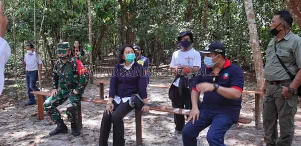 VERIFIKASI : Tim Satgas Covid-19 Kobar lakukan verifikasi kesiapan kawasan TNTP untuk pembukaan kembali di tanggal 6 Oktober nanti.(ISTIMEWA/RADAR PANGKALAN BUN)