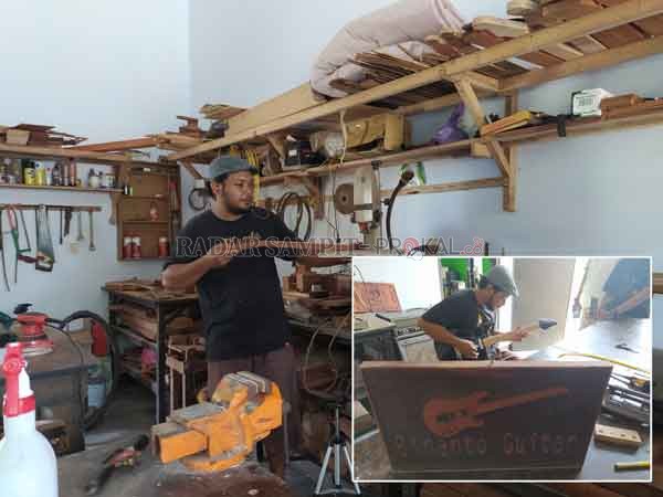 HASILKAN GITAR BERKUALITAS: Binanto (33) saat berada di sanggar kecilnya untuk menyelesaikan pesanan lima unit gitar, baik akustik maupun elektrik dari Sumatera, Kalbar, dan Sulawesi, Minggu (4/10).(SULISTYO/RADAR SAMPIT)