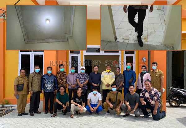 TINJAU: Rombongan Komisi I DPRD Kotim yang dipimpin Wakil Ketua DPRD Rudianur, saat berada di depan asrama mahasiswa Kotim di Banjarmasin, belum lama tadi.(KOMISI I/RADARSAMPIT)