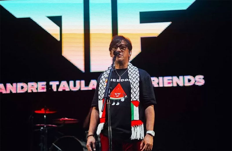 Mantan vokalis Stinky yang kini jadi komedian Andre Taulany tak akana bawakan lagi lagu Mungkinkah.
