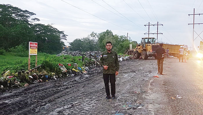 Jika sebelumnya sampah menumpuk di sepanjang Jalan Lintas Duri-Dumai, maka sejak Rabu (10/1/2024), seluruh sampah yang menumpuk sudah diangkut ke TPA di Kecamatan Mandau.