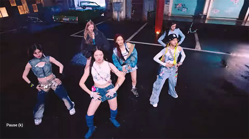 Baby Monster dalam MV Batter Up. Girl group Korea Selatan itu akan merilis lagu baru yang berjudul Stuck In The Middle pada 1 Februari 2024.