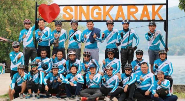 TCC saat melakukan gowes di Sumbar, beberapa waktu lalu.
