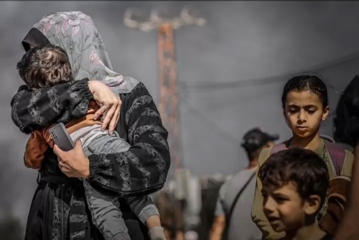 Penderitaan wanita dan anak-Anak di Gaza akibat genosida Israel.