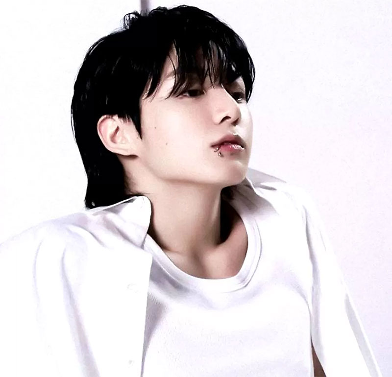 Jungkook BTS baru saja merilis lagu yang khusus ditulisnya ARMY.