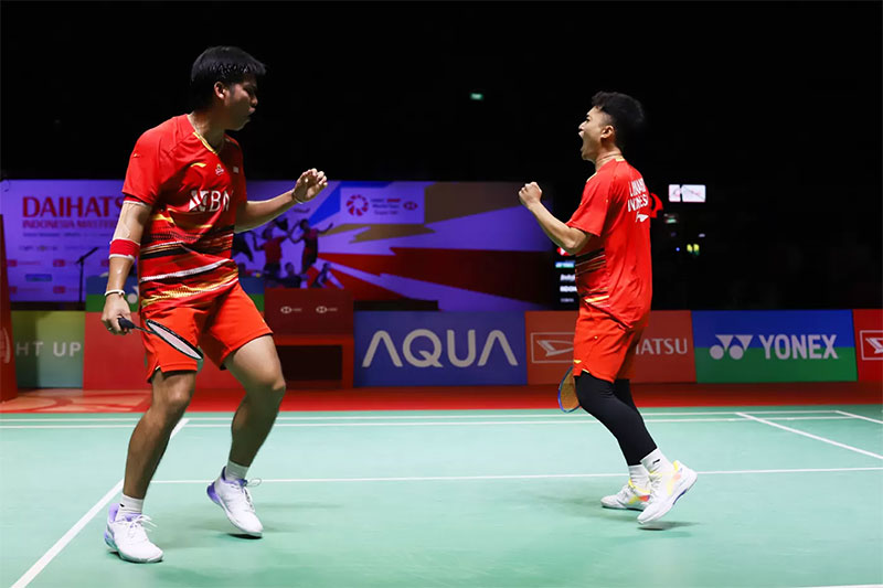 Ganda putra Indonesia, Leo Rolly Carnando/Daniel Marthin menghadapi Kim Astrup/Anders Skaarup Rasmussen di final Indonesia Masters 2024 21-12, 20-22, 21-11.