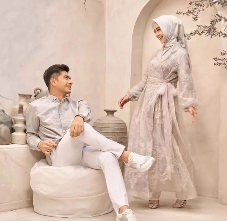 RIA RICIS DAN TEUKU RYAN