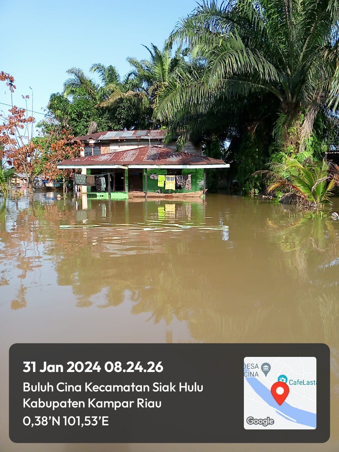 Rumah warga Desa Buluh Cina Kecamatan Siak Hulu Kabupaten Kampar yang terdampak banjir, Rabu (31/1/2024).