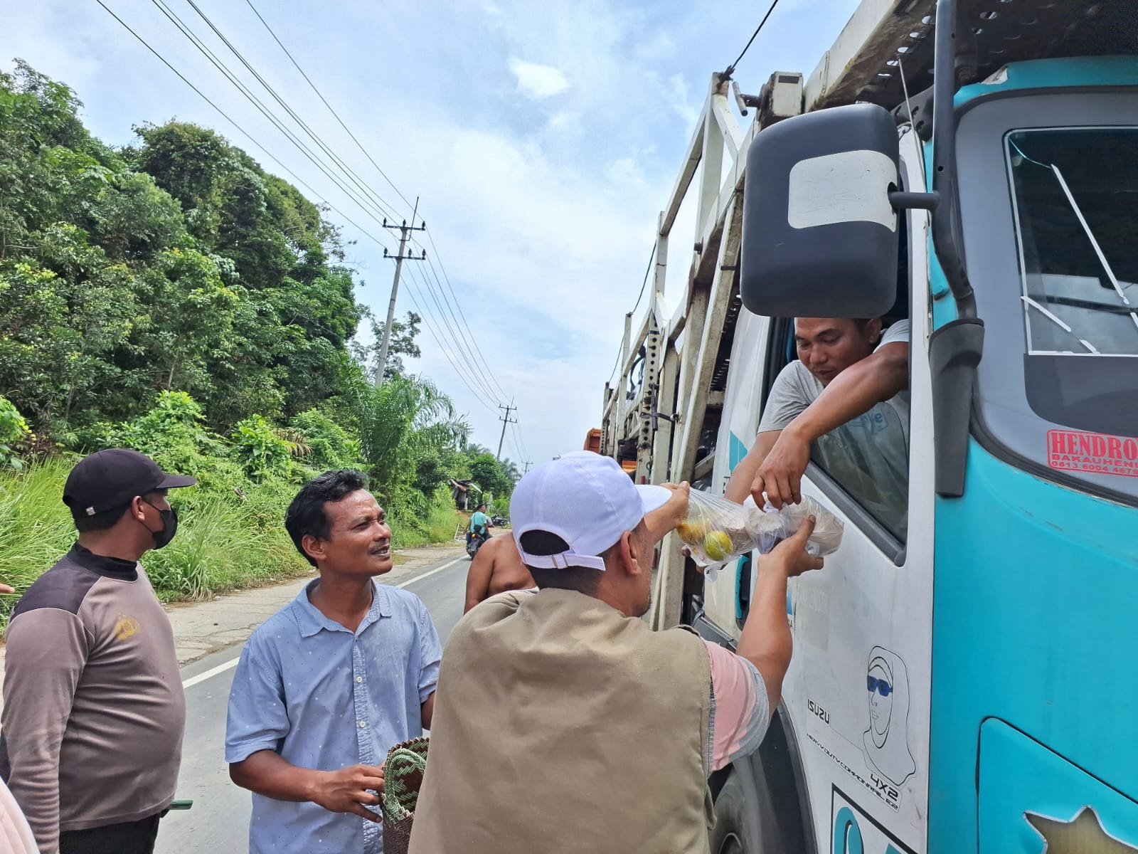 Jalintim Km 84-85 Desa Kemang Kecamatan Pangkalan Kuras,  Pelalawan.