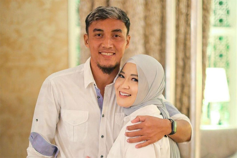 Gunawan Dwi Cahyo dan Okie Agustina.