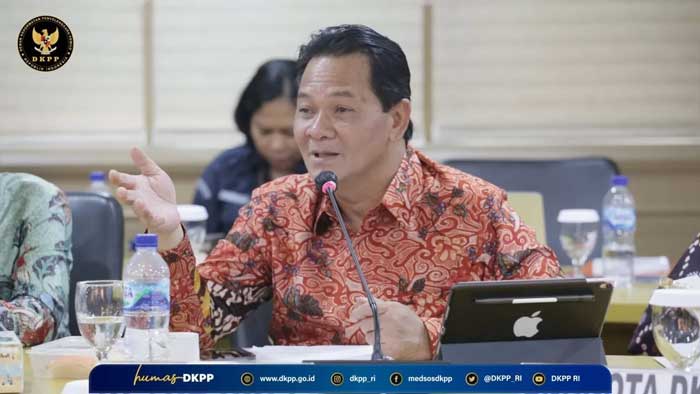 Heddy Lugito, Ketua Dewan Kehormatan Penyelenggara Pemilu (DKPP) (dkpp.go.id)
