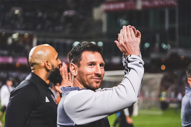 Meagbintang Argentina Lionel Messi dalam laga persahabatan Inter Miami.