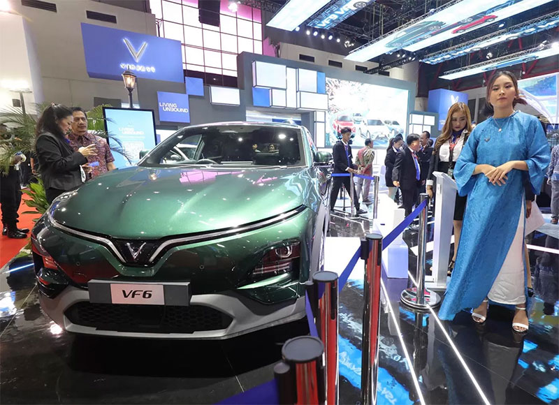Mobil VINFAST yang dipamerkan dalam Indonesian International Motor Show (IIMS) 2024 di JIExpo Kemayoran, Jakarta.