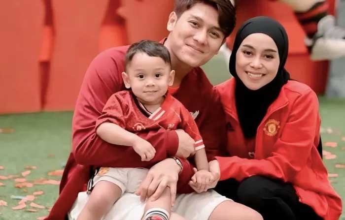 Rizky Billar dan Lesti Kejora, baru saja mengumumkan penggantian nama anak semata wayangnya. (Sumber: Instagram lestikejora)