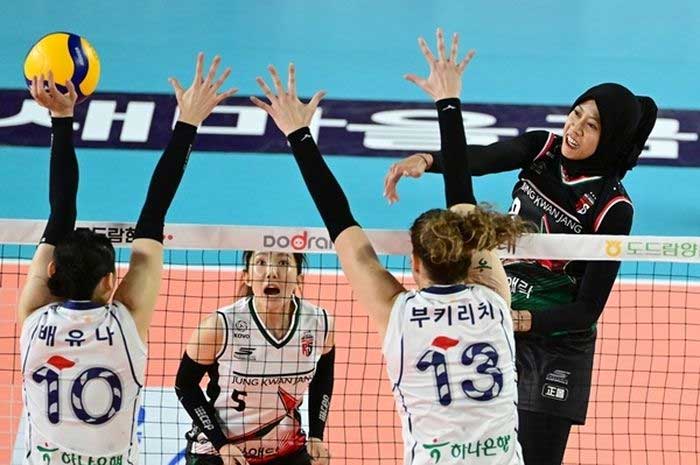 Red Sparks taklukkan GS Caltex dengan skor telak 3-0 (ig kovopr_official)