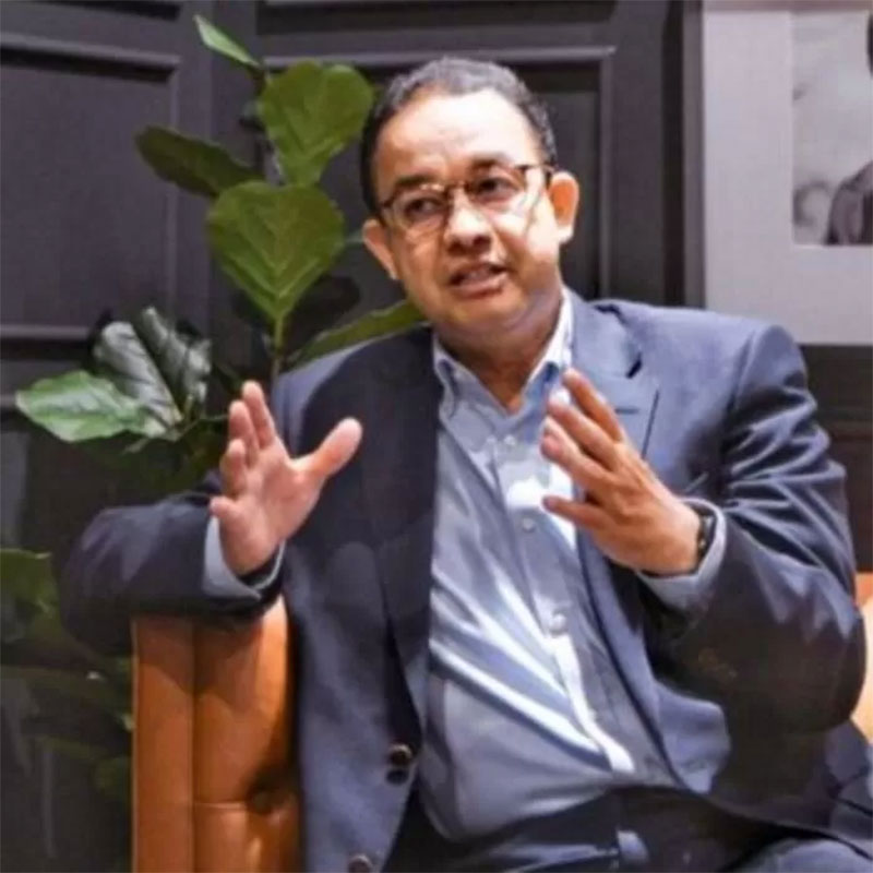 Anies Baswedan menyinggung lagi etika Prabowo dan Pemerintahan Jokowi yang sudah membahas program makan siang gratis di kabinet.