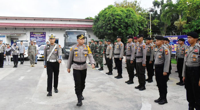Wakapolres Inhu Kompol Teddy Ardian SH SIK MH pada apel gelar pasukan operasi keselamatan Lancang Kuning (LK) 2024, Sabtu (2/3/2024).
