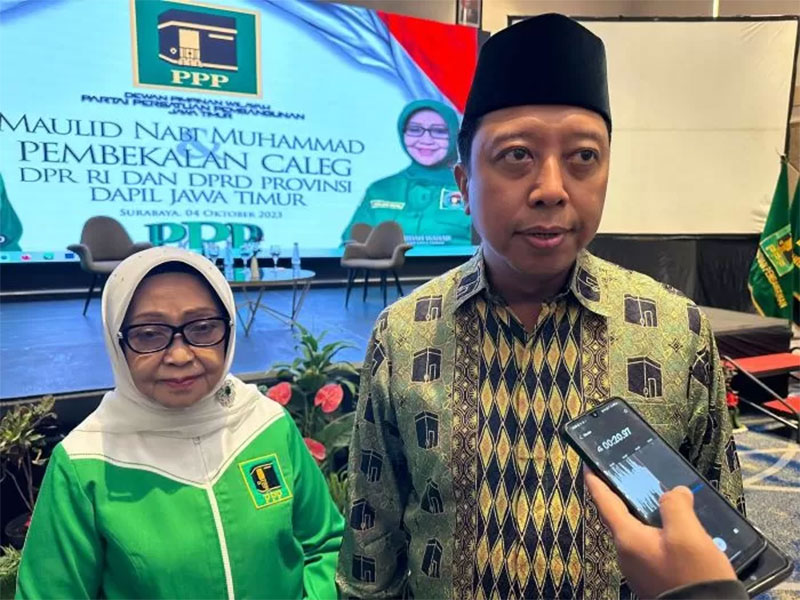 Ketua Majelis Pertimbangan PPP M. Romahurmuziy dan Ketua DPW PPP Jatim Mundjidah Wahab.