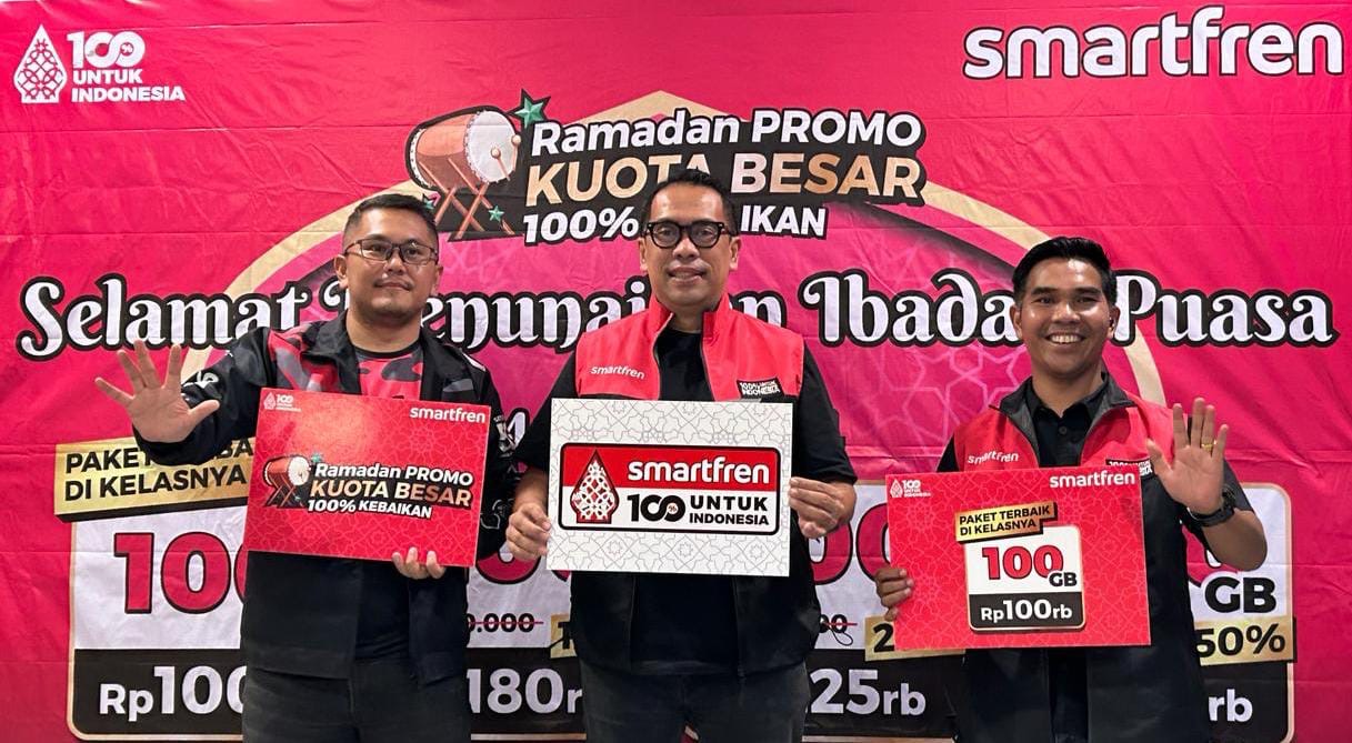 Smartfren memperkenalkan produk khusus Ramadan dan idulfitri 1445H saat buka bersama media di Sultan Resto Jalan Ronggowarsito Pekanbaru, Selasa (26/3/2024).