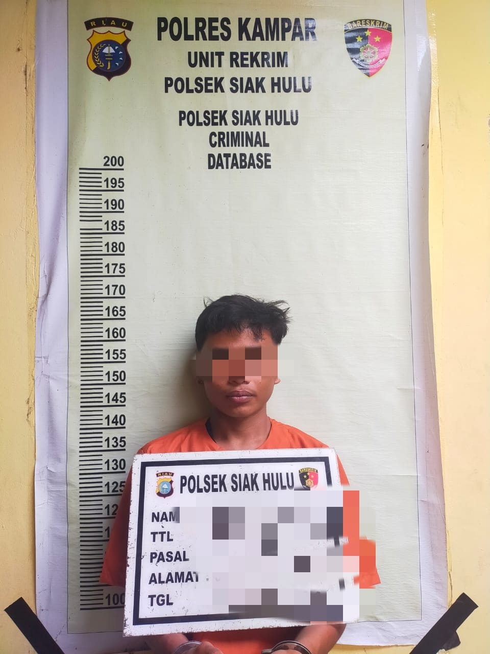 Remaja berinisial R (17) diamankan karena nekat mencuri di warung Sapni di Desa Pandau Jaya, Kecamatan Siak Hulu, Kabupaten Kampar, Selasa (26/3/2024).