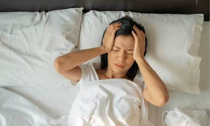 Kurang tidur dapat menyebabkan tubuh menjadi gampang lelah.