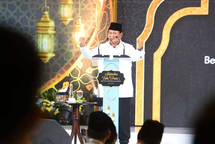 Presiden terpilih periode 2024-2029 Prabowo Subianto saat menghadiri silaturahmi dan buka puasa bersama TKN di Jakarta, Senin (25/3/2024).