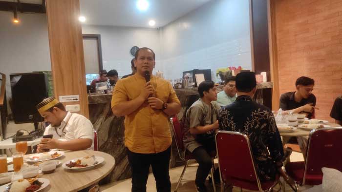 Ketua Badan Pemenangan Pemilu (Bappilu) DPW Partai NasDem Riau Dedi Harianto lubis berikan kata sambutan.