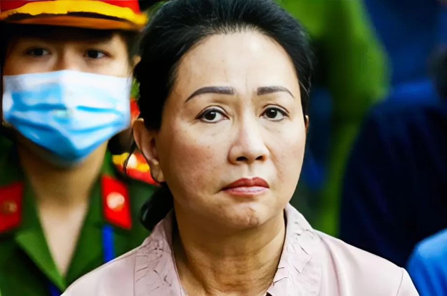 Truong My Lan saat berada di Pengadilan Rakyat Vietnam di Ho Chi Minh