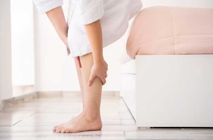 Ilustrasi kaki pegal.