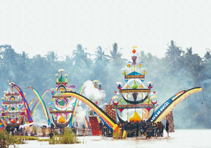 Tradisi Perahu Baganduang terus dilestarikan setiap tahun masyarakat Kecamatan Kuantan Mudik setelah Hari Raya Idulfitri, Sabtu (13/4/2024).